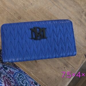 Badgley Mischka Blue Quilted Wallet with Textured Design